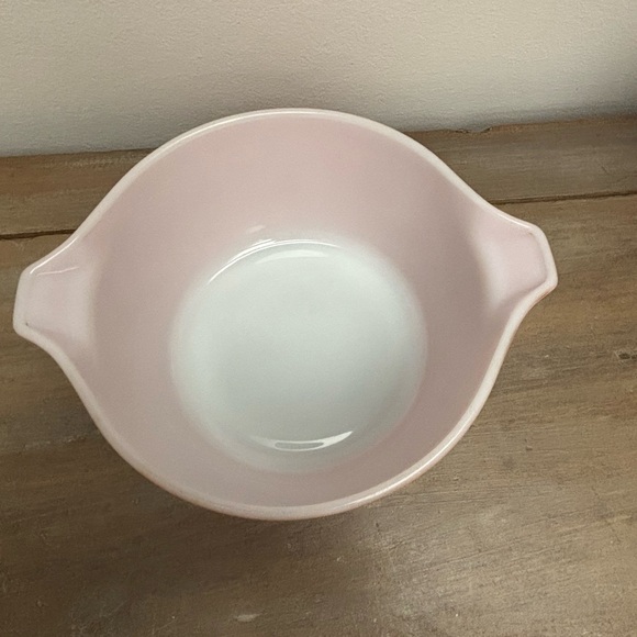 Vintage Pyrex Gooseberry Pink 473 1 Quart Round Covered Casserole dish with lid - Picture 8 of 15